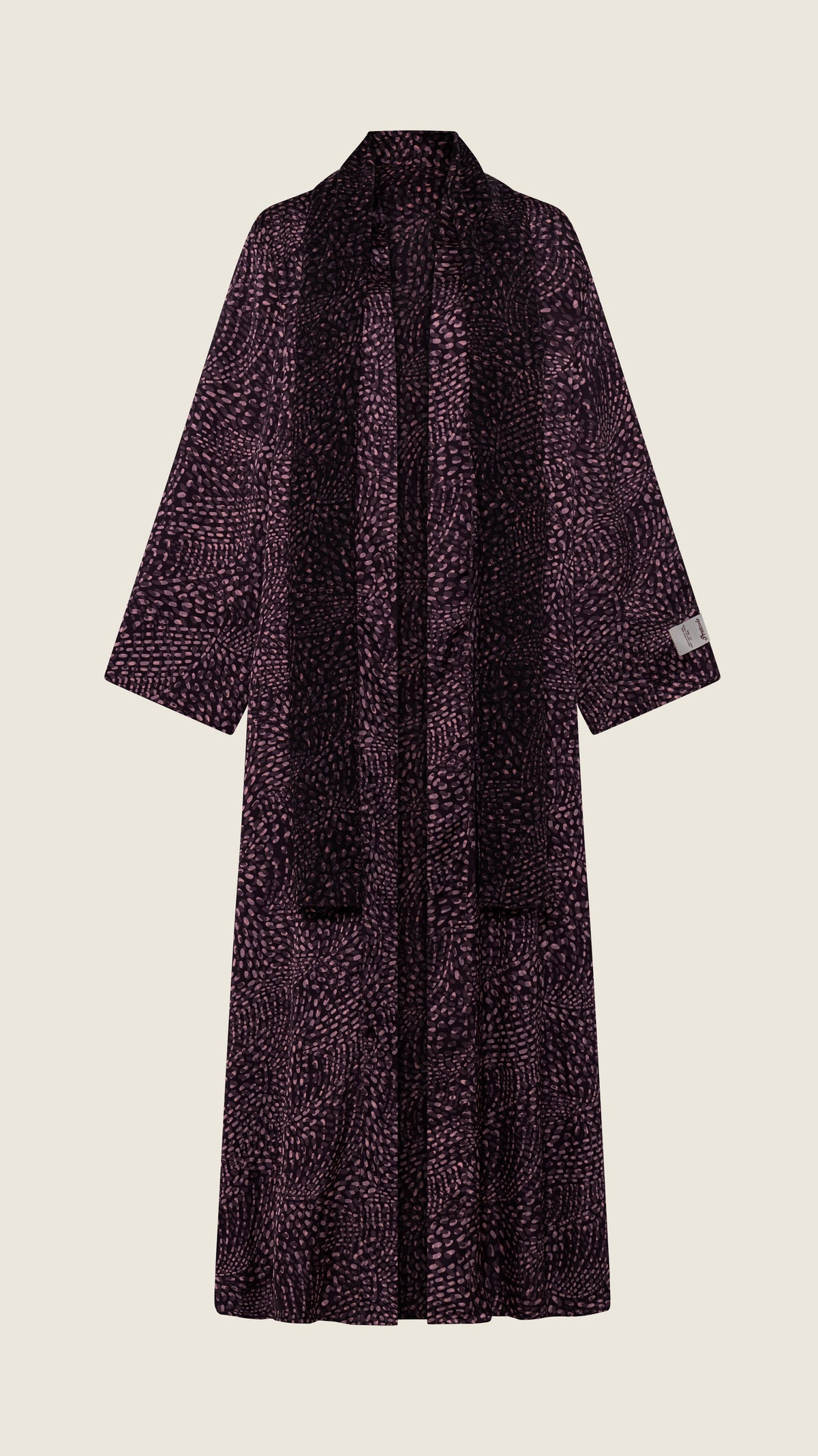 The Abaya in Iconic Dots