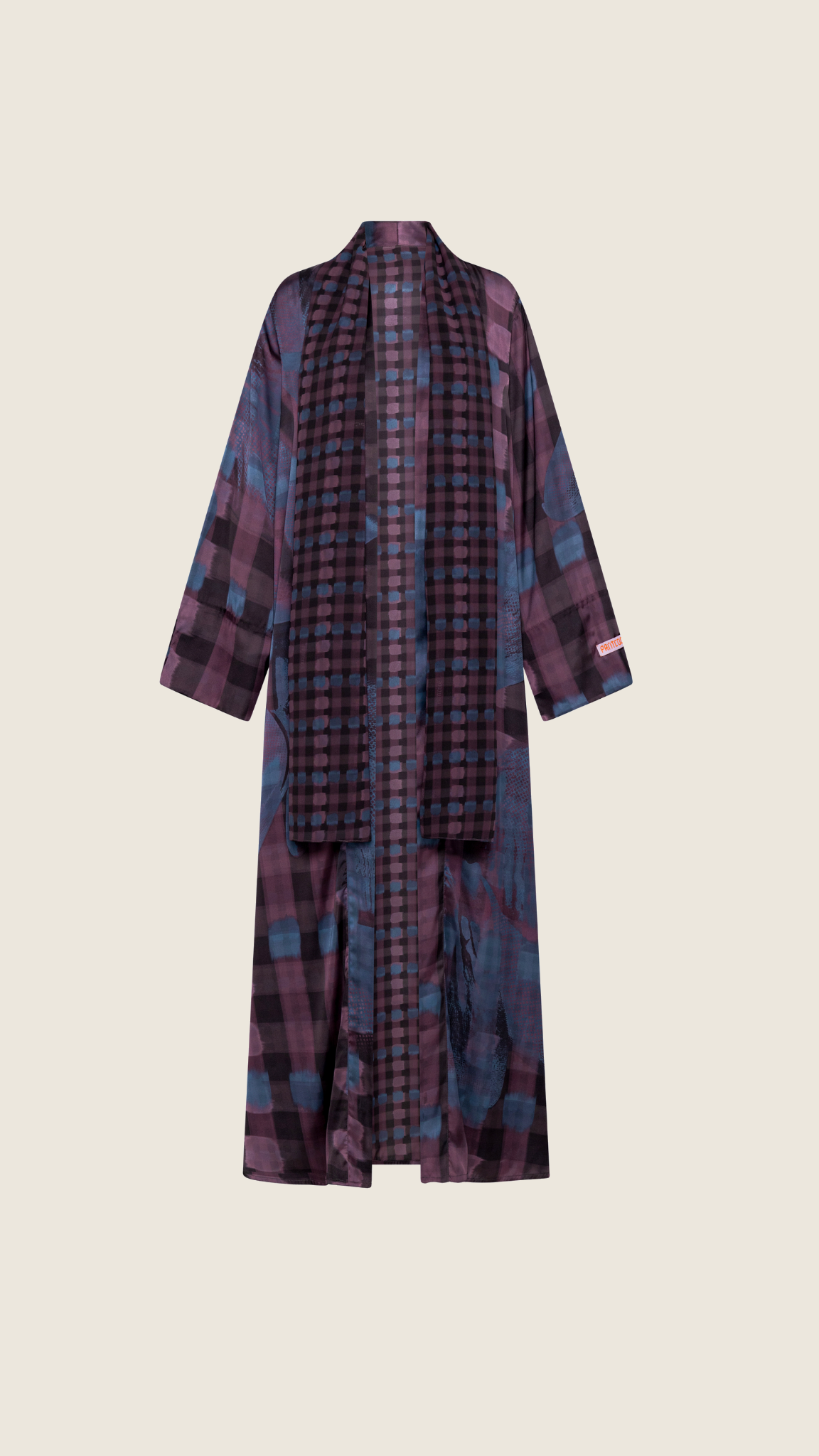 The Reversible Abaya in Checkered Orchid