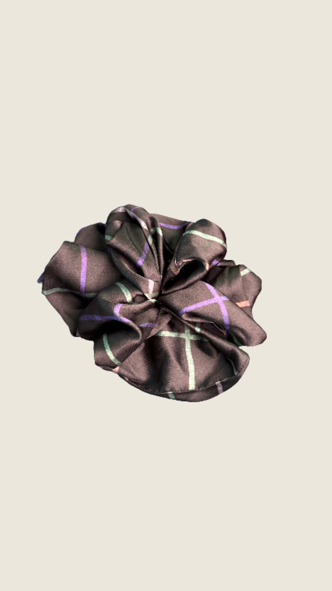 The Scrunchie in Blooming Field