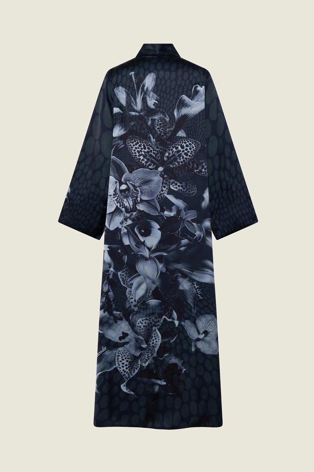 The Reversible Abaya in Polka Dots
