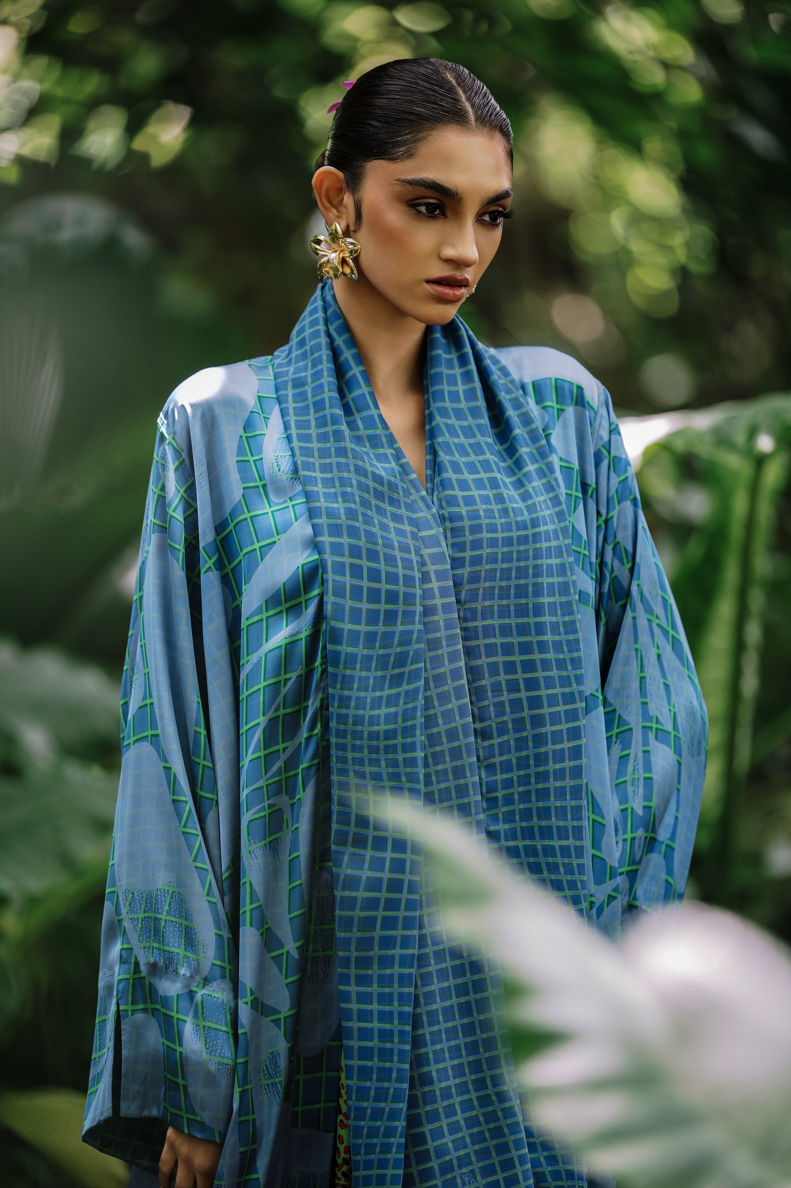 The Butterfly Aqua - Reversible Abaya